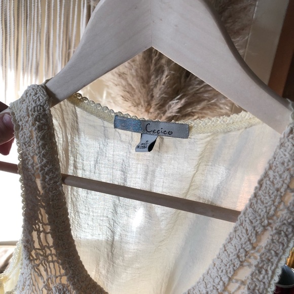 UO Lace Peplum Top - Picture 8 of 8